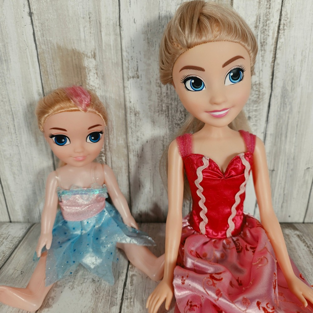 Disney Princess Doll Set Blonde Hair Red Floral Dress and Blue Glitter Tutu